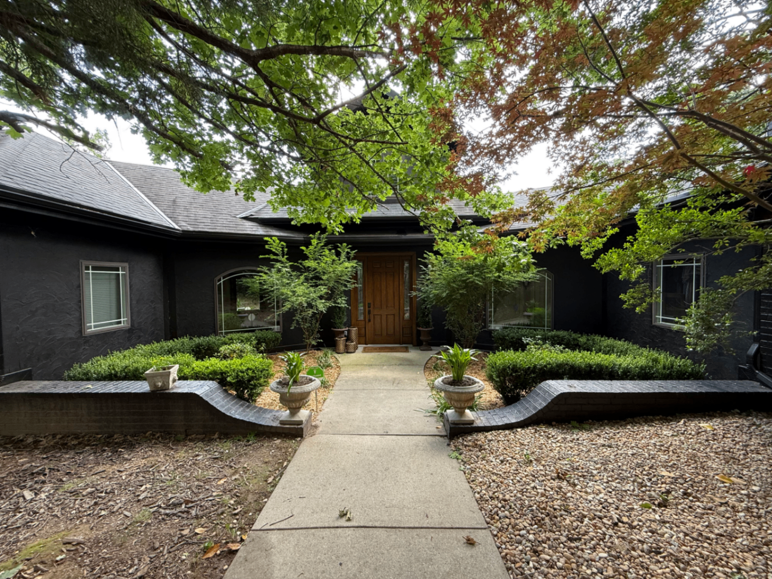 Front walkway view